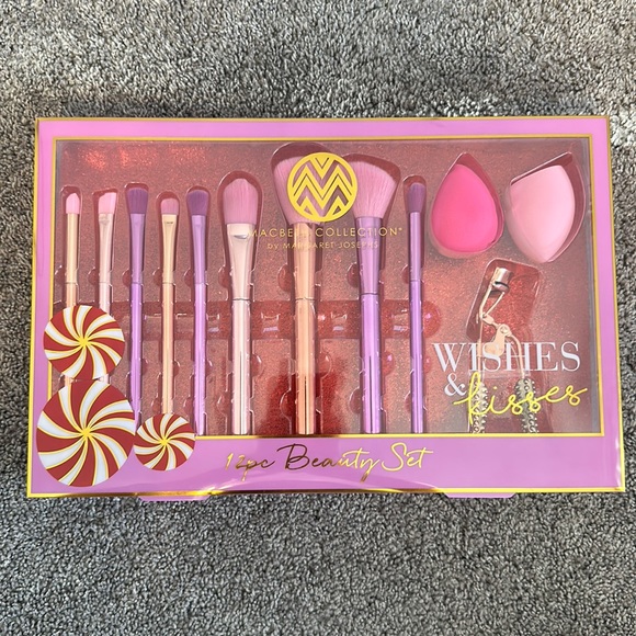 Macbeth Collection by Margaret Josephs 12 Pc Beauty Makeup Brush Set - Picture 1 of 3